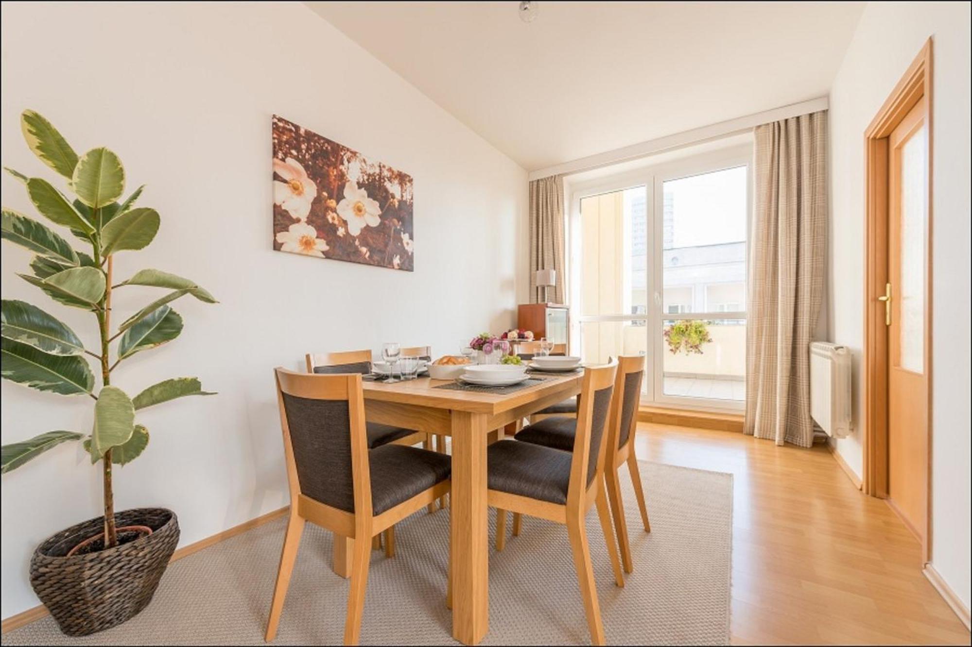 P&O Apartments Zgoda วอร์ซอ ห้อง รูปภาพ