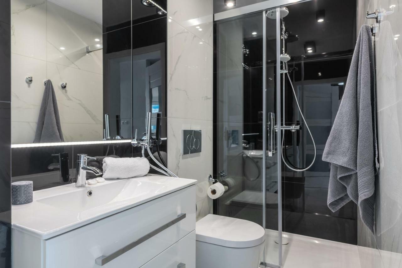 P&O Apartments Zgoda วอร์ซอ ภายนอก รูปภาพ